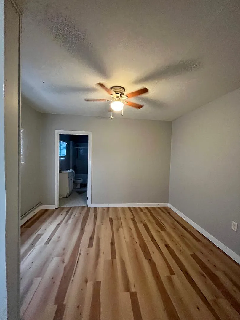 2 Bed/ 1 Bath Apartment walking distance to Fisk and Meharry, Minutes to Downtown and Germantown — Photo 4