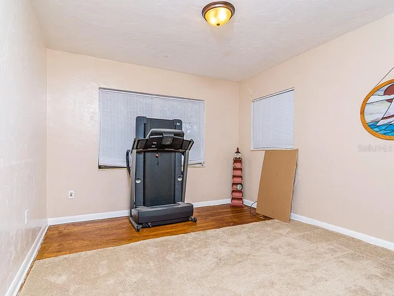 3136 W Euclid Ave — Photo 11
