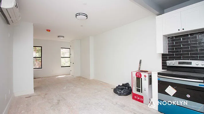 Rented by Nooklyn NYC LLC | media 53