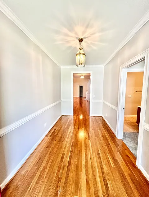 606 Trillium Court - 1 — Photo 4