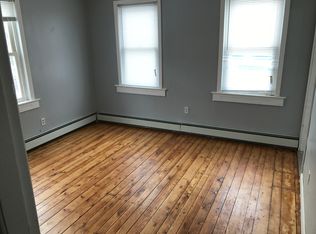 114 Harriet St, Providence, RI 02905