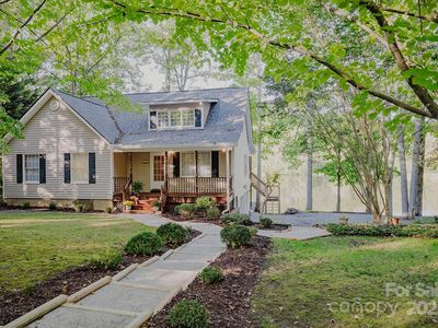 49 Gosling Cir E, Hendersonville, NC, 28792