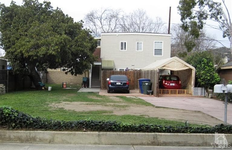 1st image of 67 E Barry Dr
