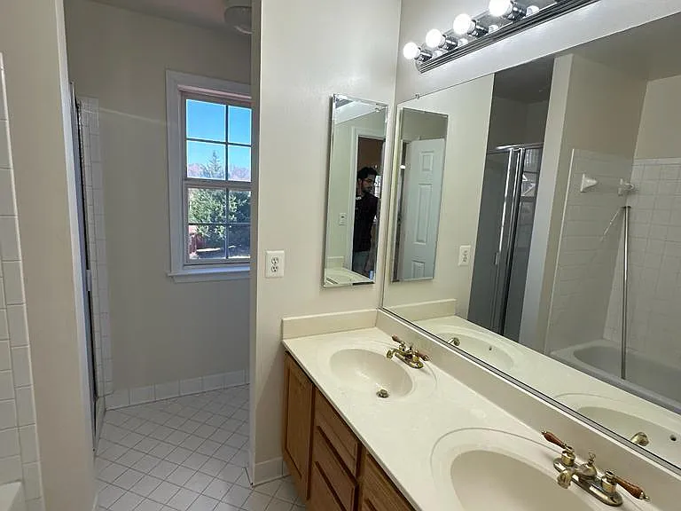 13522 Persian Ct — Photo 24