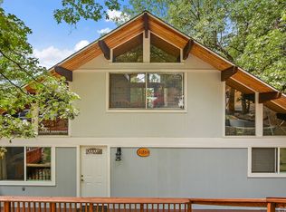 31653 Panorama Dr, Running Springs Area, CA 92382