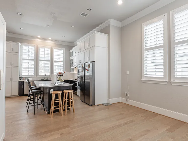 1701 Millsap Ln — Photo 16