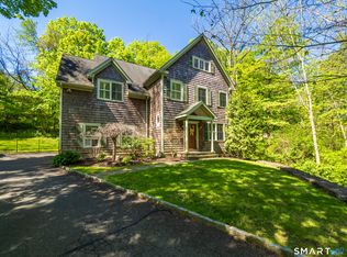 88 Ledges Road, Ridgefield, CT 06877