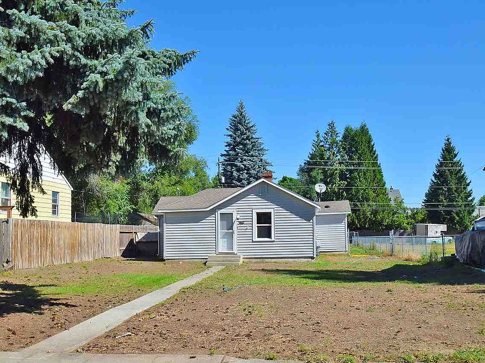 1st image of 3617 E 30th Ave