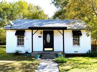 5021 Lyndon Dr, Fort Worth, TX 76116