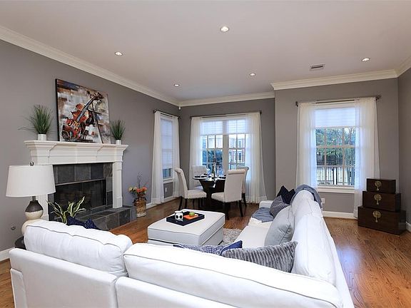 3rd image of 6317 Riverview Way