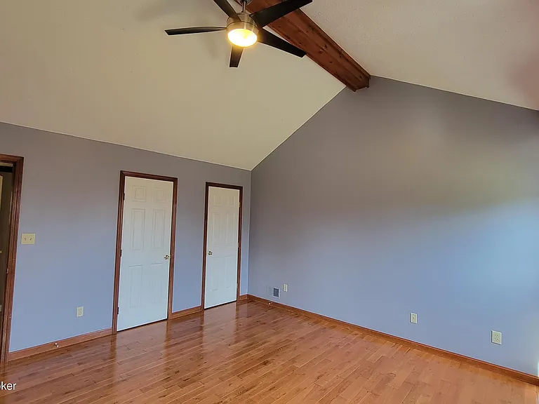 10313 Chimney Ridge Ct — Photo 19