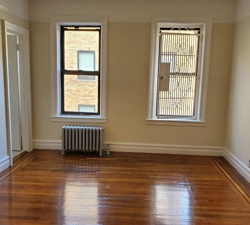 1st image of 427 W 51st St APT 6F