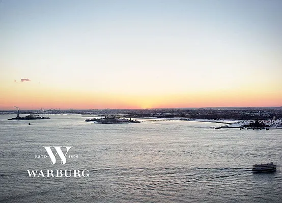 Rented by Warburg | media 48