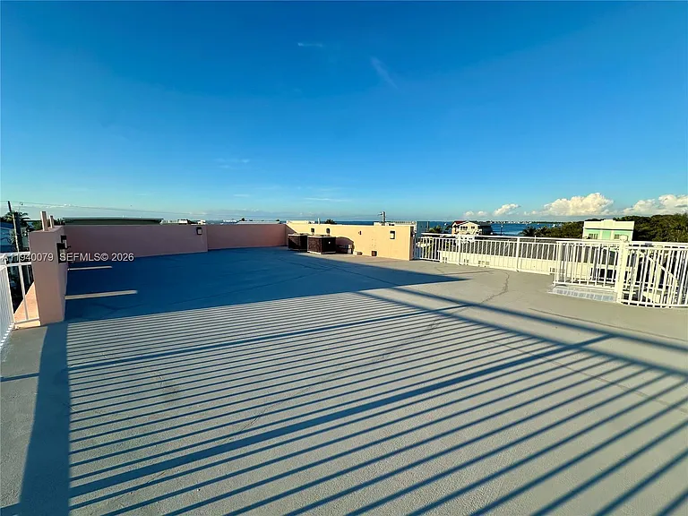 1516 Aqueduct Ln — Photo 49