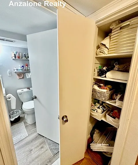 102 Commercial St #5 — Photo 5