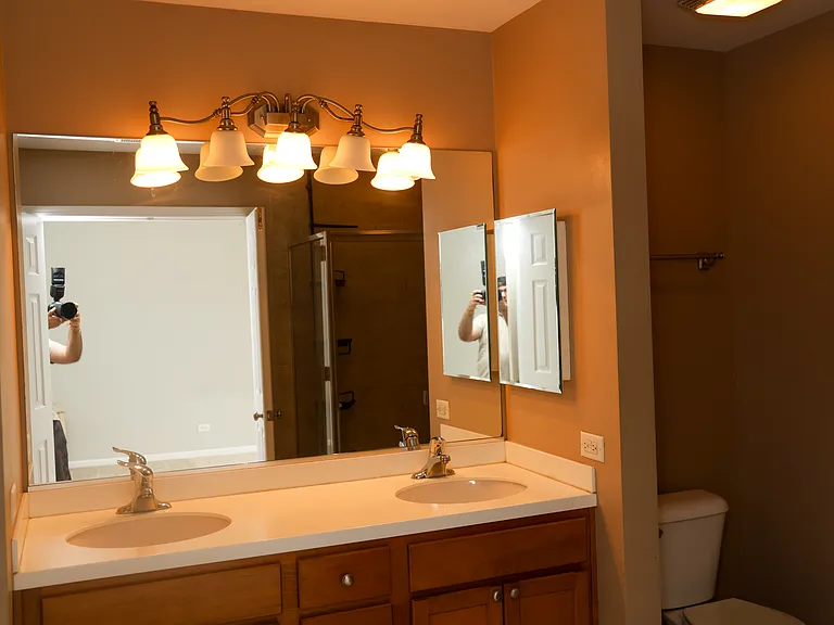 217 Comstock Dr — Photo 44