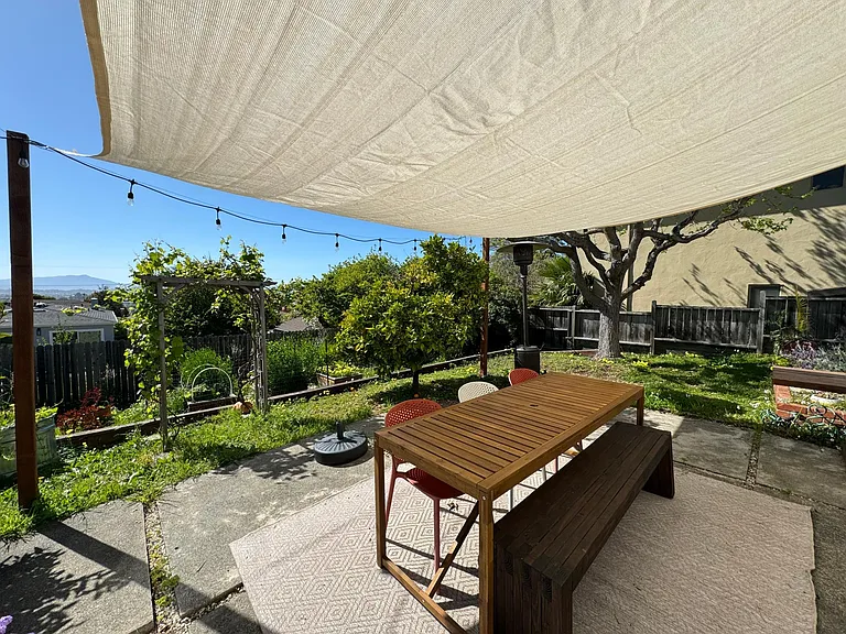 5914 Jordan Ave — Photo 16