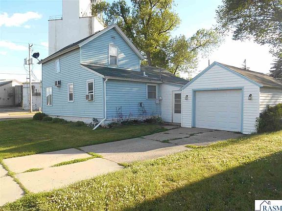 2nd image of 508 Silver St E