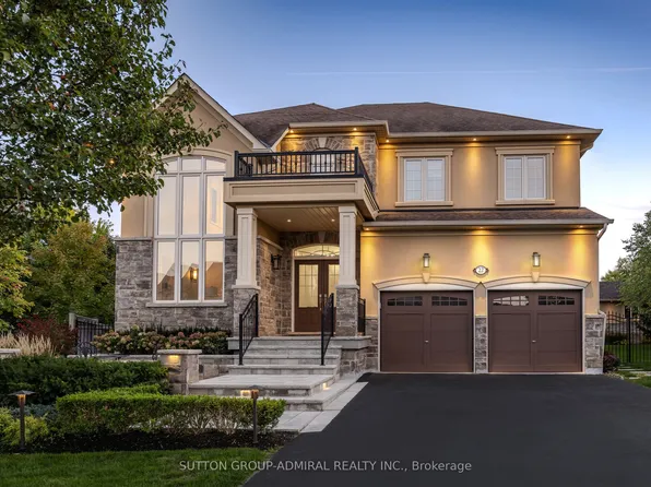 22 James Bowman Ct, King, ON L7B 0A2