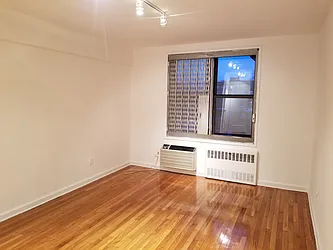 Rented by Max & Associates Realty Corp