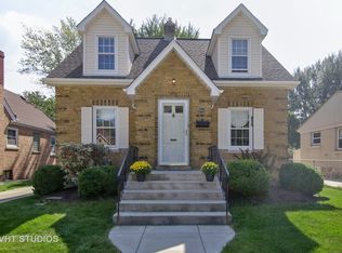 729 E Prairie Ave, Des Plaines, IL 60016