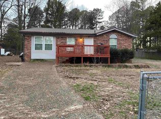 3911 Hobbs Dr, Benton, AR 72015