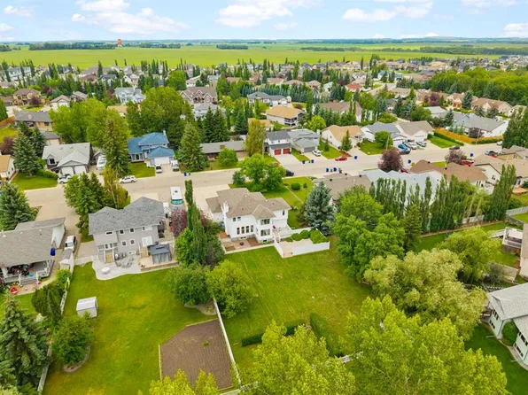 6018 S 58th St, Olds, AB T4H 1K3