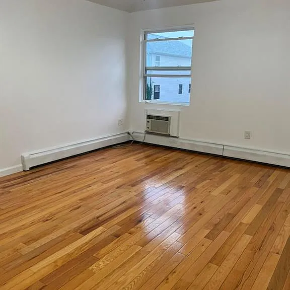 670 Schenck Ave #2 — Photo 11