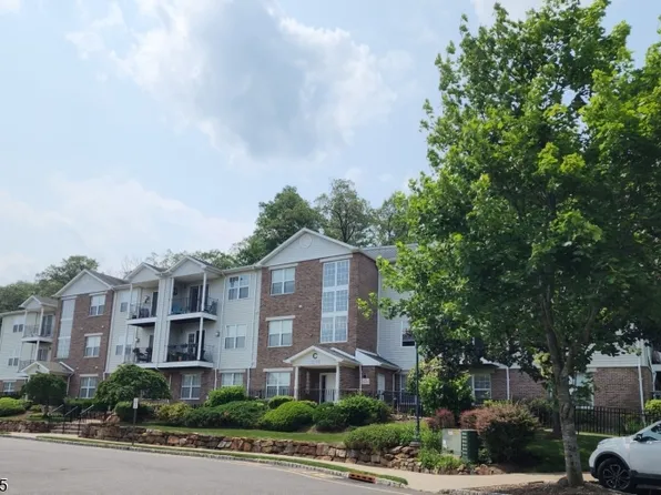 75 Mountainview Ct BLDG C #75, Riverdale Boro, NJ 07457