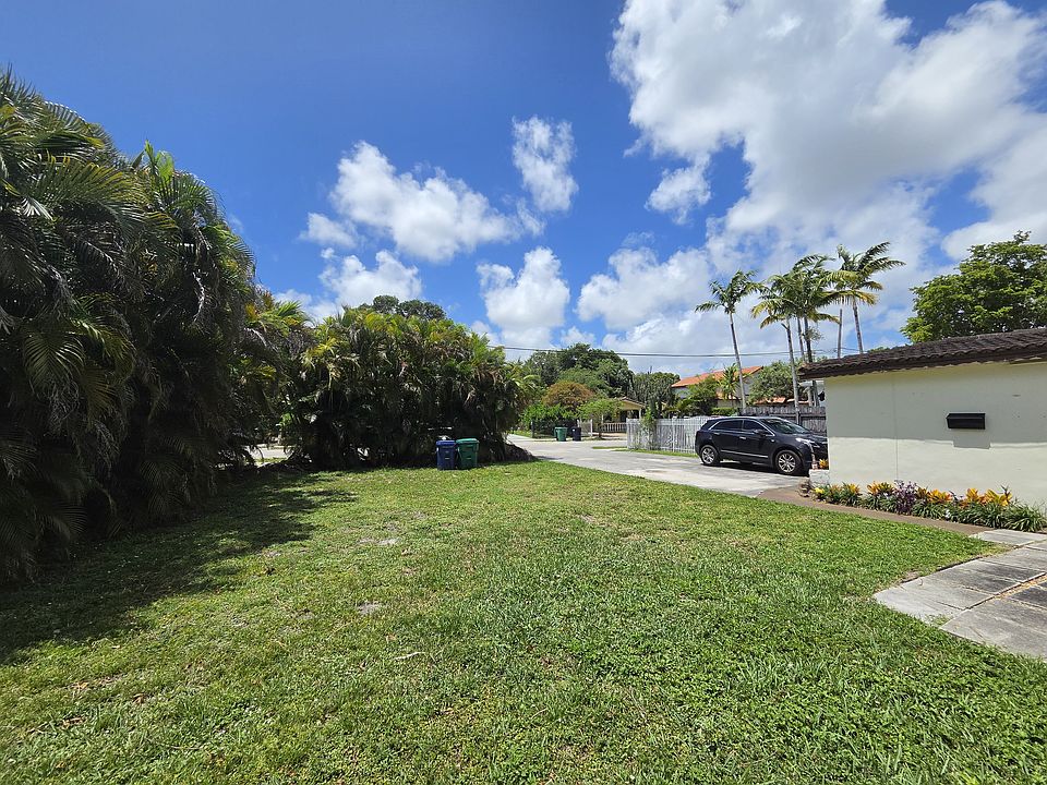 1st image of 337 NE 110th St #337