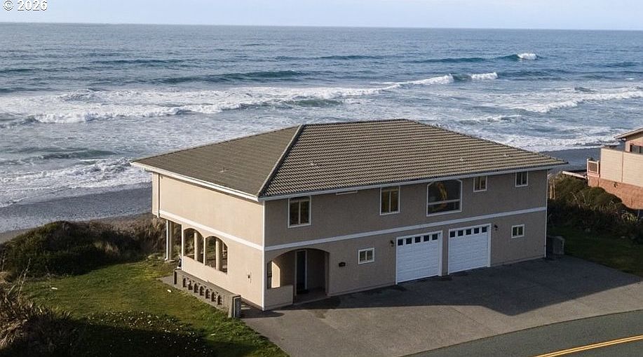 1st image of 30555 Sandy Dr