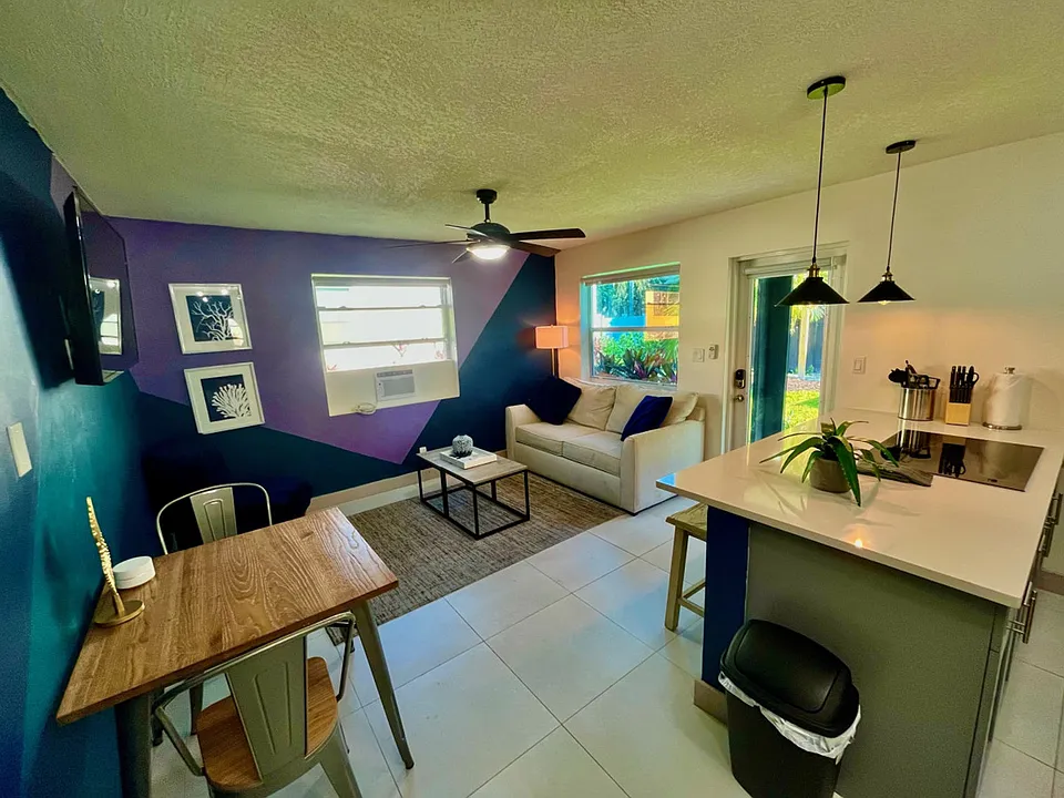 612 NE 14th Ave #ID1369648P