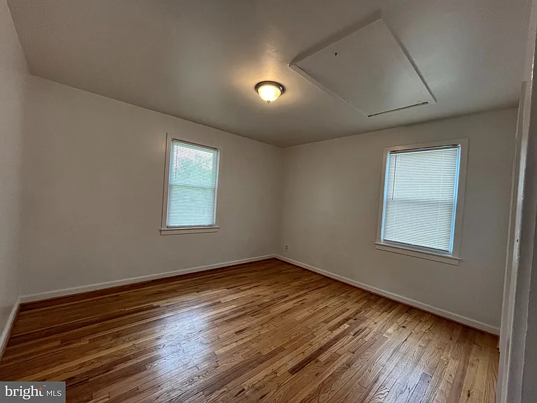 1118 Allison Dr — Photo 10