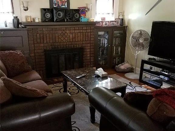 2nd image of 10604 E 15th St