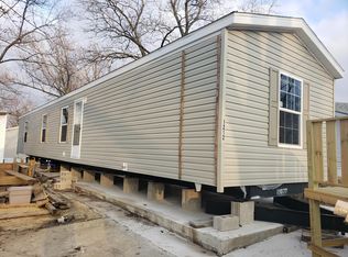 1212 Epsilon St, Bloomington, IL 61701