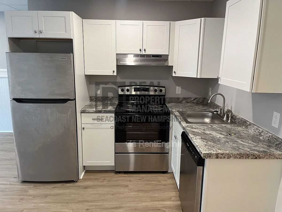 Building Photo - 61 3rd St #102