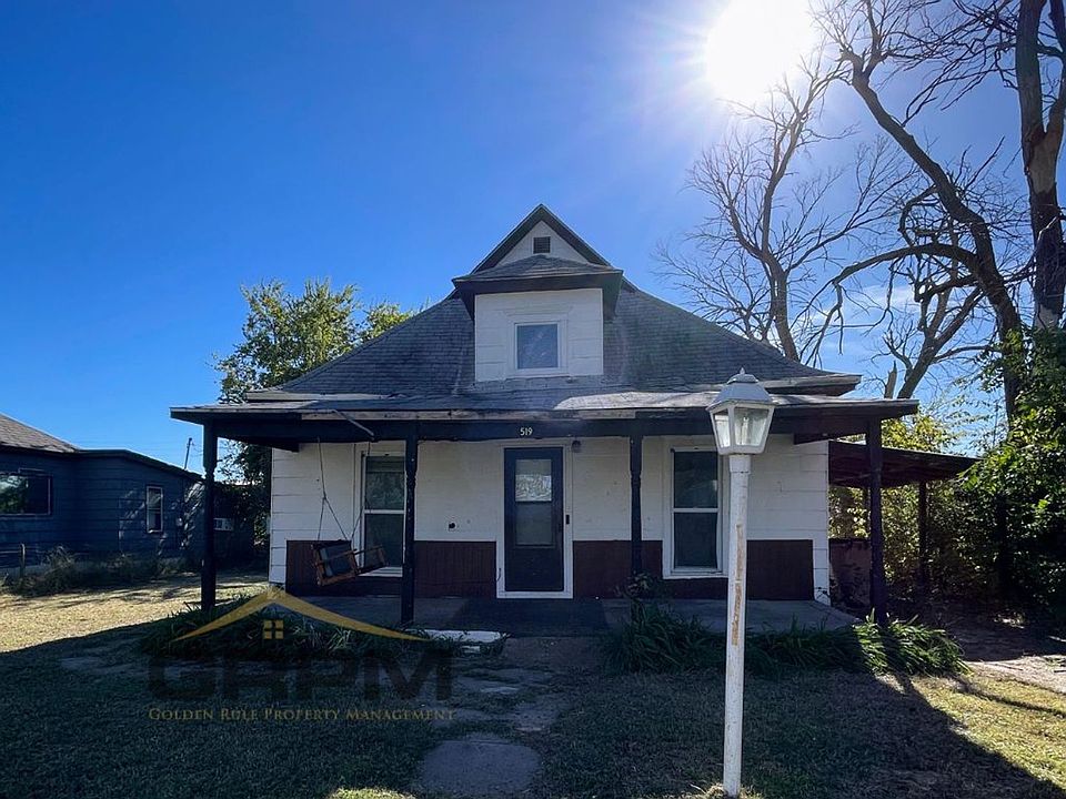 1st image of 519 E Avenue F