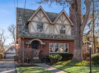 972 Pine St, Winnetka, IL 60093