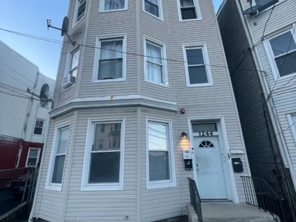 1244 Madison Ave, Paterson City, NJ 07503