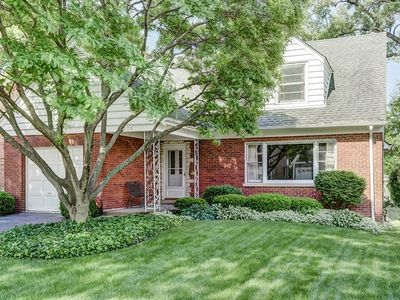 226 S Edgewood Ave, La Grange, IL, 60525