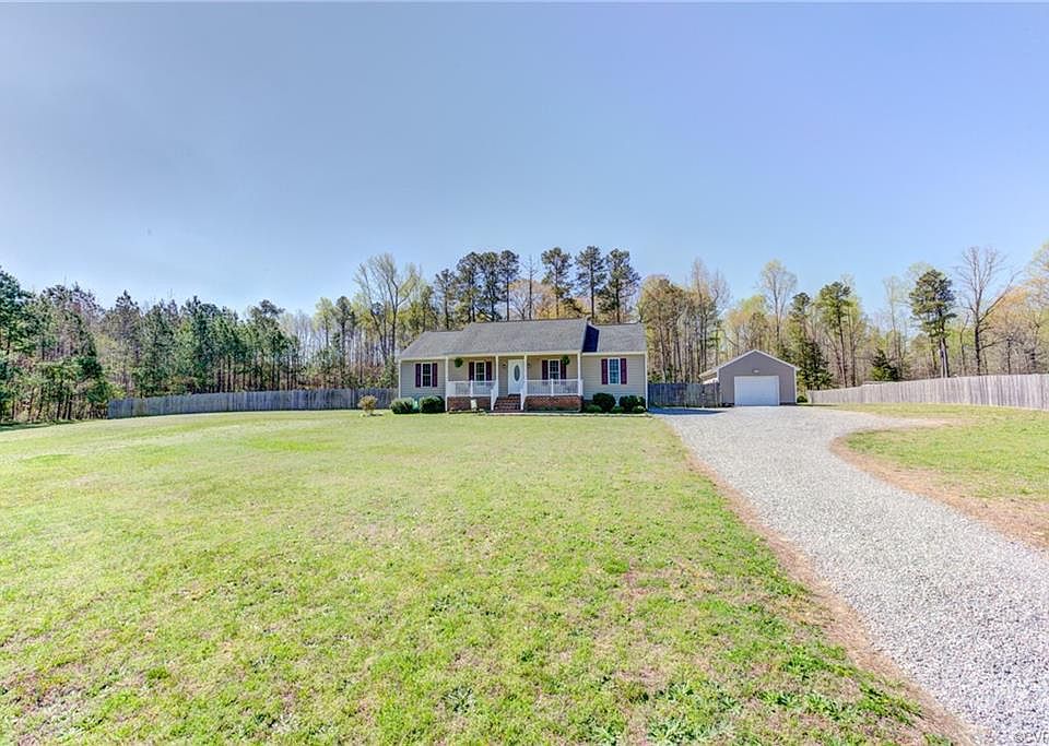 1st image of 3281 Fuqua Farms Dr