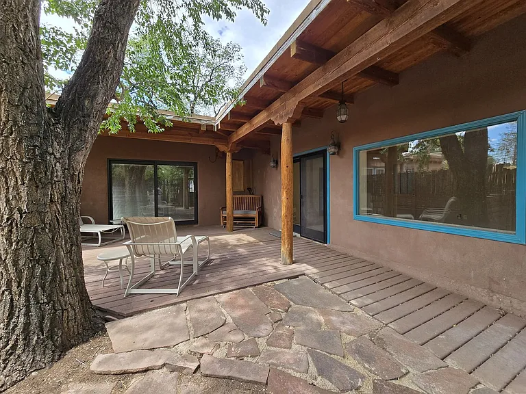505 Grant Ave #B — Photo 1