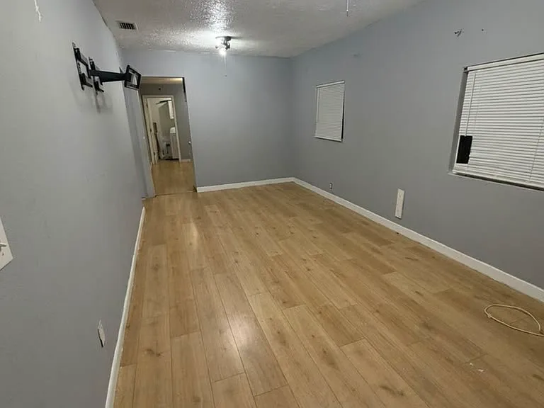 2008 E Fairbanks St — Photo 16
