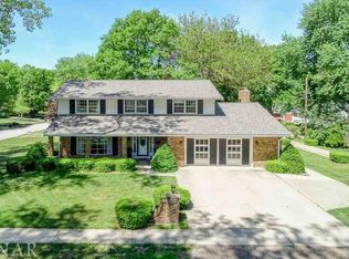 209 Grandview Dr, Normal, IL 61761