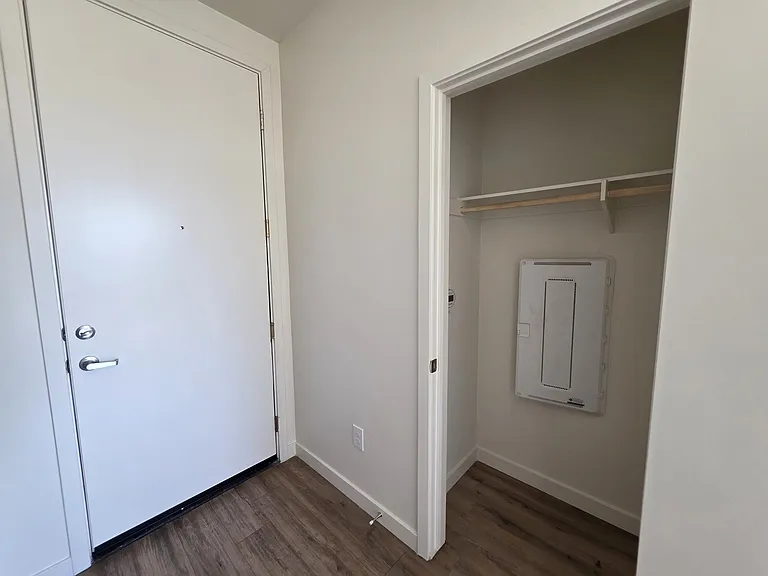 615 Highland Ave #201 — Photo 6