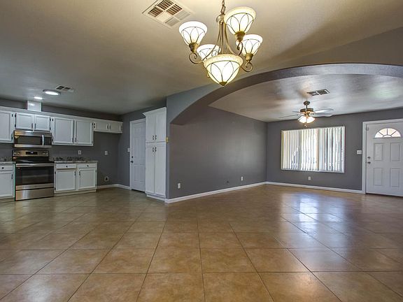 3rd image of 4134 E Pleasant Ln
