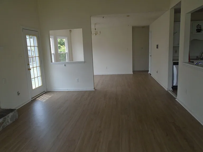 5595 Quietwood Pl — Photo 4