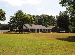 368 Old Mountain Rd, Statesville, NC 28677