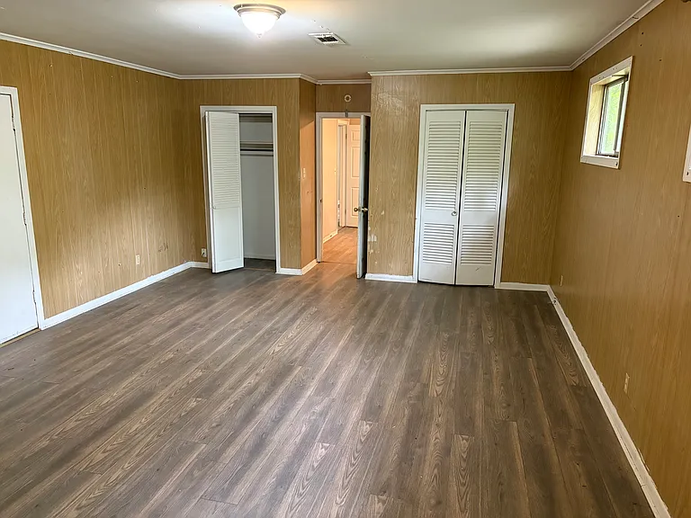 2531 Drexel St — Photo 8