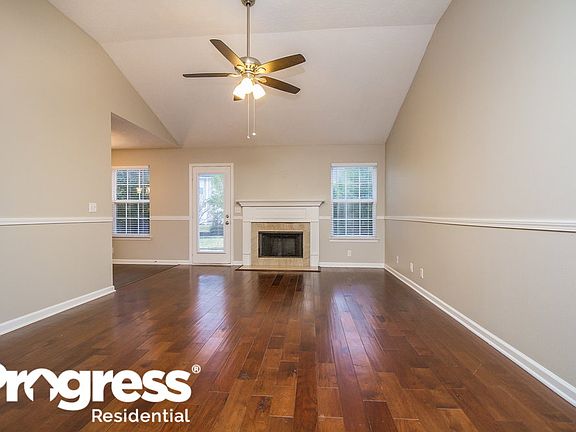 2nd image of 1931 Odessa Ave